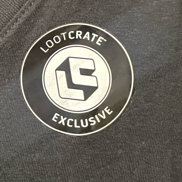 West world Drone Loot Crate Exclusive Tee - Picture 4 of 10